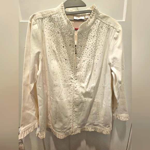 Quacker Factory White Embellished Zip Jacket Large – Rhinestones & Ruffle Trim - Picture 1 of 10